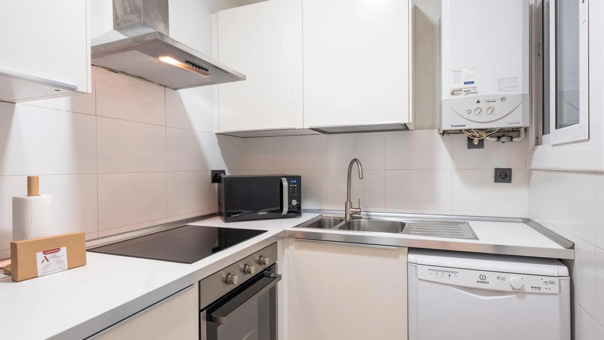 Alcam Entenza Apartment