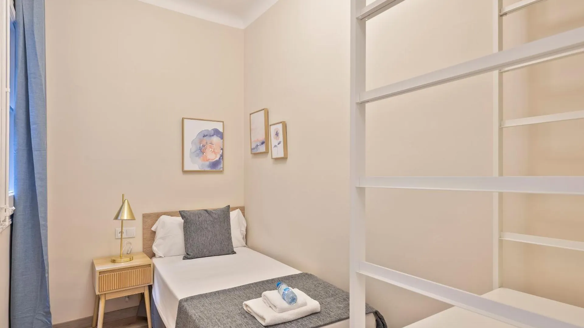Apartament Alcam Entenza Barcelona Hiszpania