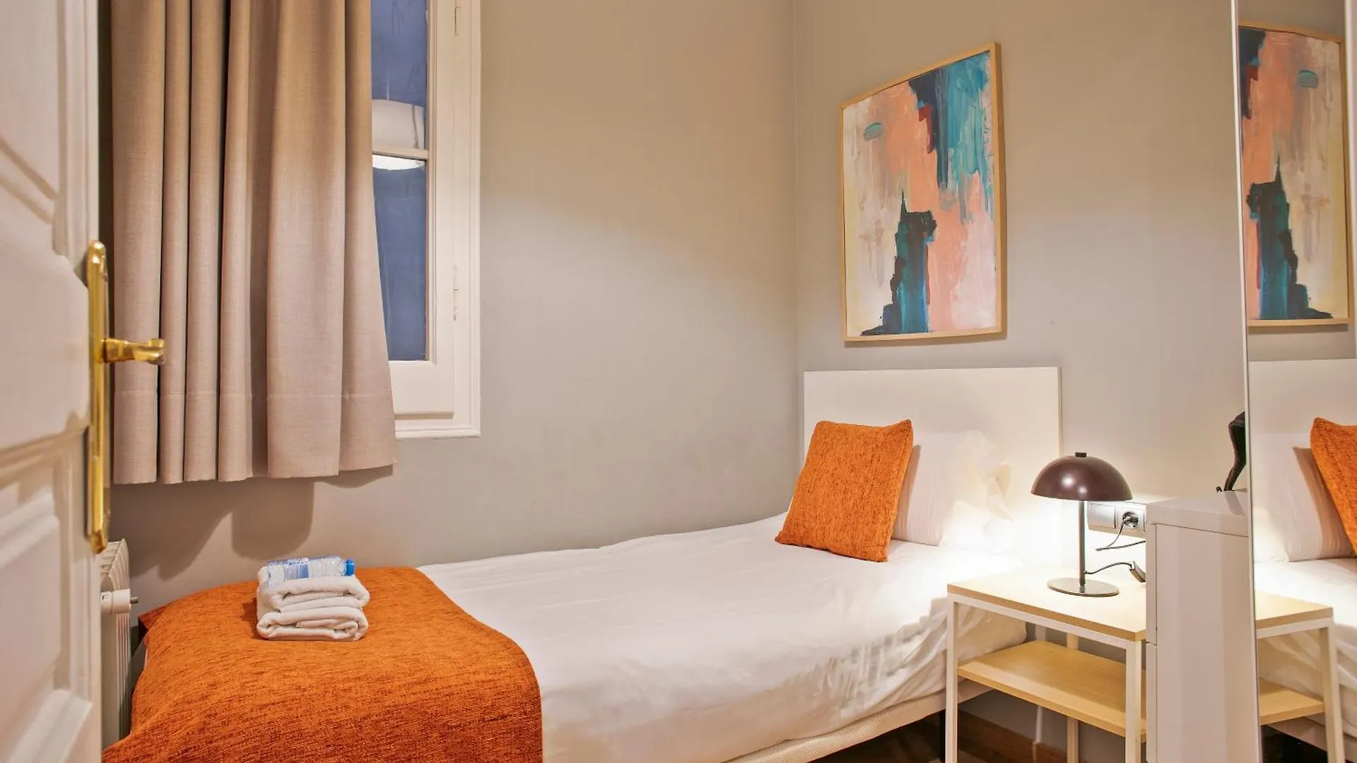 Alcam Entenza Barcelona Apartament